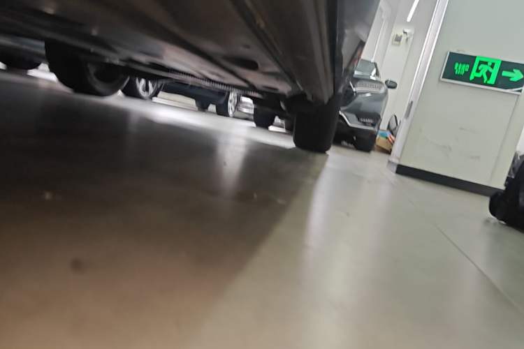 Used Audi Q2L 2020 35 TFSI Fashion Dynamic Model Left Side Sill