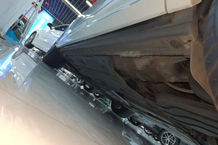 Used Audi Q2L 2020 35 TFSI Ambition Dynamic Edition Left Side Sill