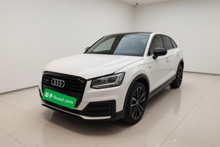 Używany Audi Q2L 2020 35 TFSI Fashion Dynamic Model Guazi used car, China used car export, Used car for sale, Used cars, Cheapest cars for sale