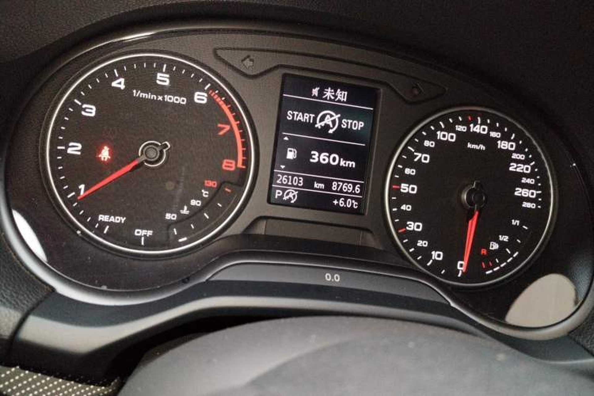 Used Audi Q2L 2020 35 TFSI Fashion Dynamic Model Odometer Close Up
