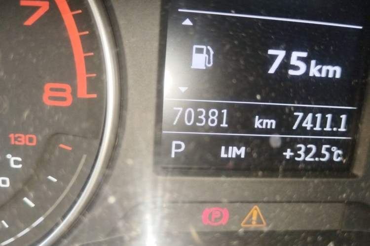 Used Audi Q2L 2020 35 TFSI Ambition Dynamic Edition Odometer Close Up