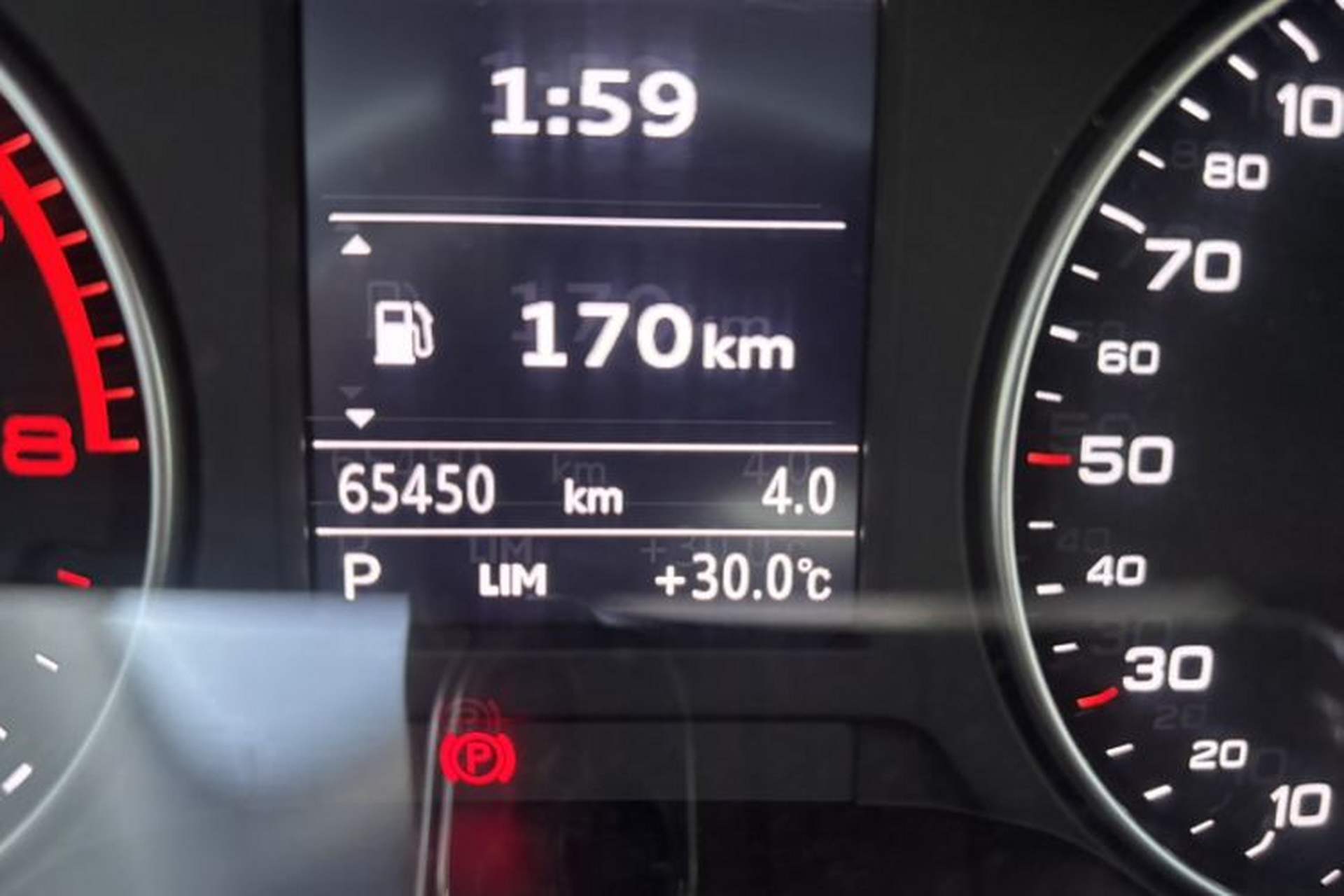 Used Audi Q2L 2020 35 TFSI Ambition Dynamic Edition Odometer Close Up
