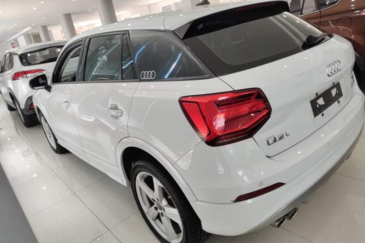 Used Audi Q2L 2020 35 TFSI Fashionable and Elegant Model Rear Left 45 Deg