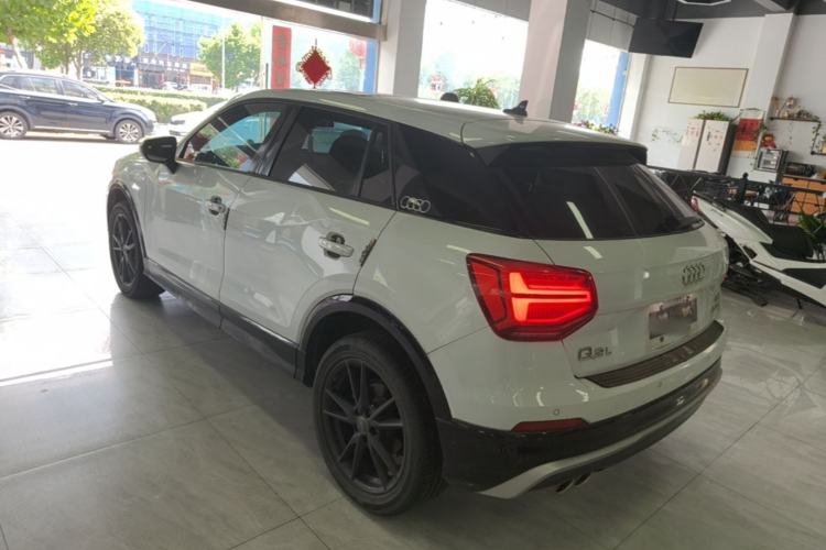 Used Audi Q2L 2020 35 TFSI Fashion Dynamic Model Rear Left 45 Deg