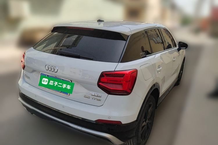 Used Audi Q2L 2020 35 TFSI Fashion Dynamic Model Rear Right 45 Deg