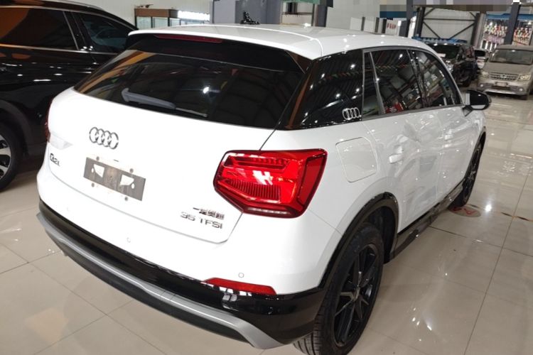 Used Audi Q2L 2020 35 TFSI Ambition Dynamic Edition Rear Right 45 Deg
