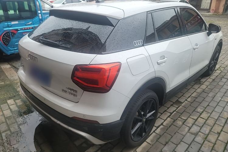Used Audi Q2L 2020 35 TFSI Ambition Dynamic Edition Rear Right 45 Deg