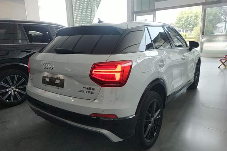 Used Audi Q2L 2020 35 TFSI Ambition Dynamic Edition Rear Right 45 Deg