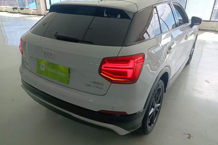 Used Audi Q2L 2020 35 TFSI Fashion Dynamic Model Rear Right 45 Deg