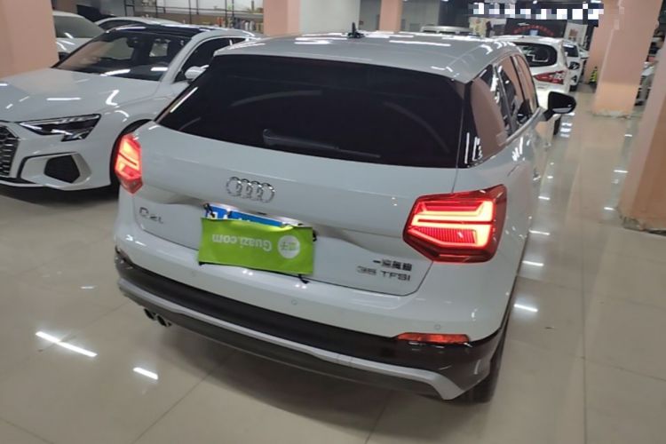 Used Audi Q2L 2020 35 TFSI Fashion Dynamic Model Rear Right 45 Deg