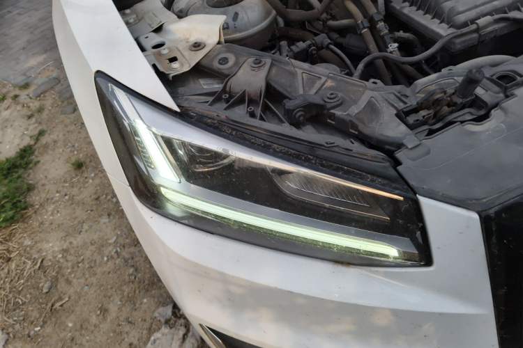 Used Audi Q2L 2020 35 TFSI Ambition Dynamic Edition Right Front Headlight