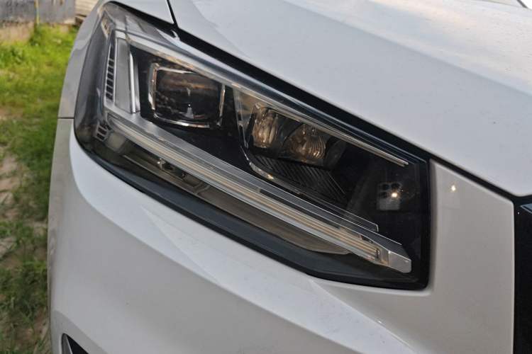 Used Audi Q2L 2020 35 TFSI Ambition Dynamic Edition Right Front Headlight