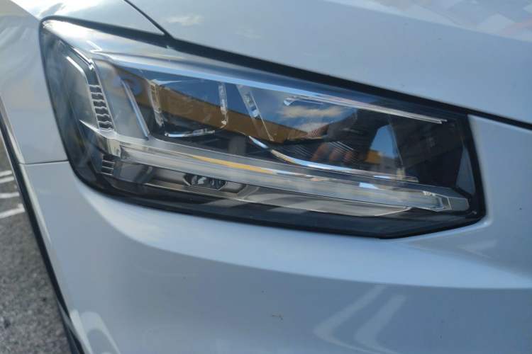 Used Audi Q2L 2020 35 TFSI Ambition Dynamic Edition Right Front Headlight