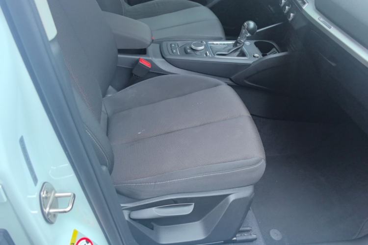 Used Audi Q2L 2020 35 TFSI Ambition Dynamic Edition Right Front Seat