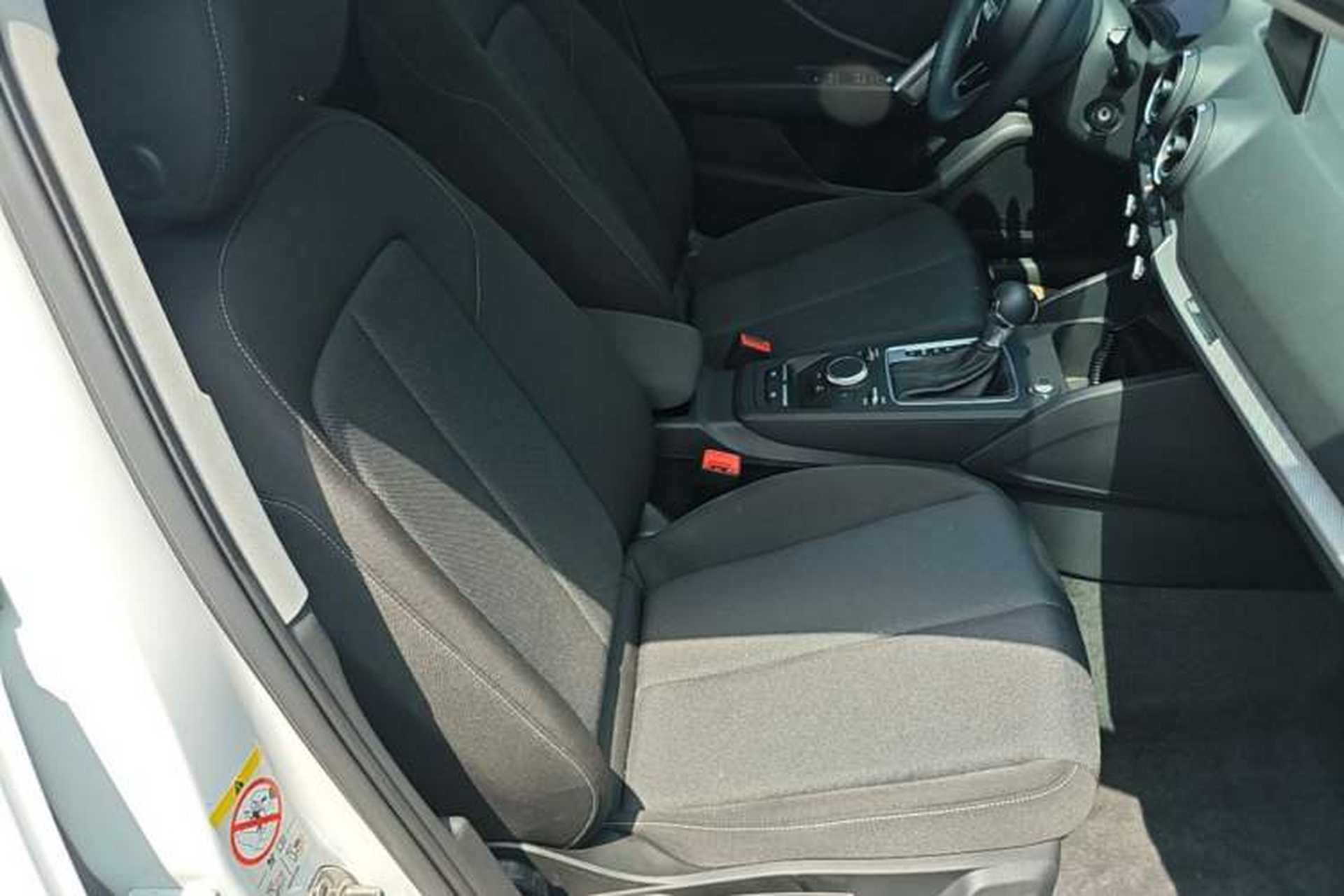 Used Audi Q2L 2020 35 TFSI Ambition Dynamic Edition Right Front Seat