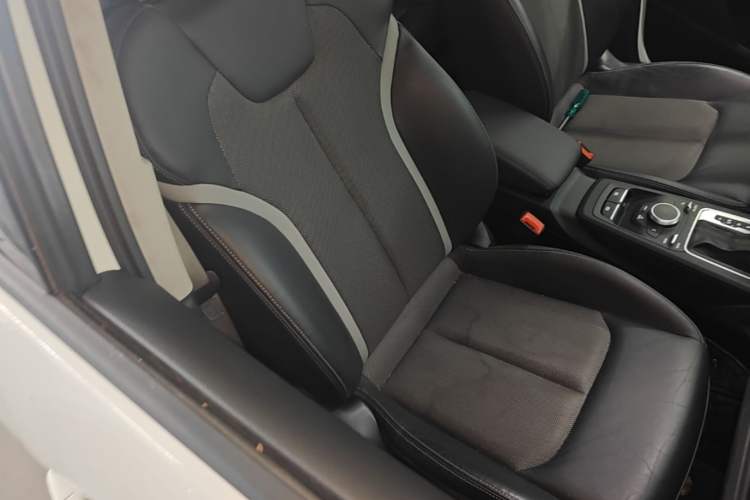 Used Audi Q2L 2020 35 TFSI Fashion Dynamic Model Right Front Seat