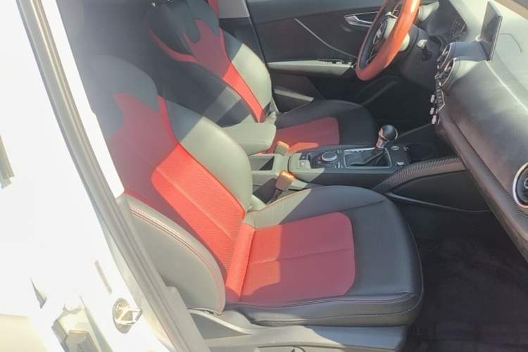Used Audi Q2L 2020 35 TFSI Fashion Dynamic Model Right Front Seat