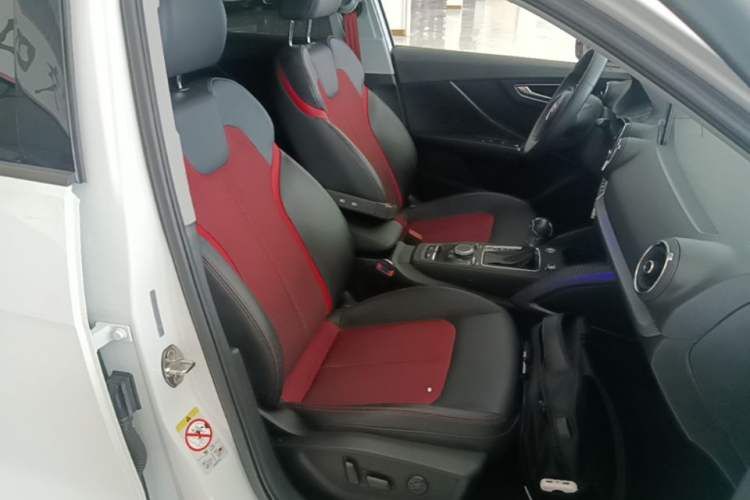 Used Audi Q2L 2020 35 TFSI Fashion Dynamic Model Right Front Seat