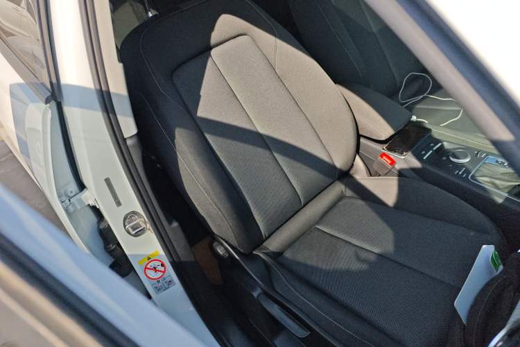 Used Audi Q2L 2020 35 TFSI Ambition Dynamic Edition Right Front Seat