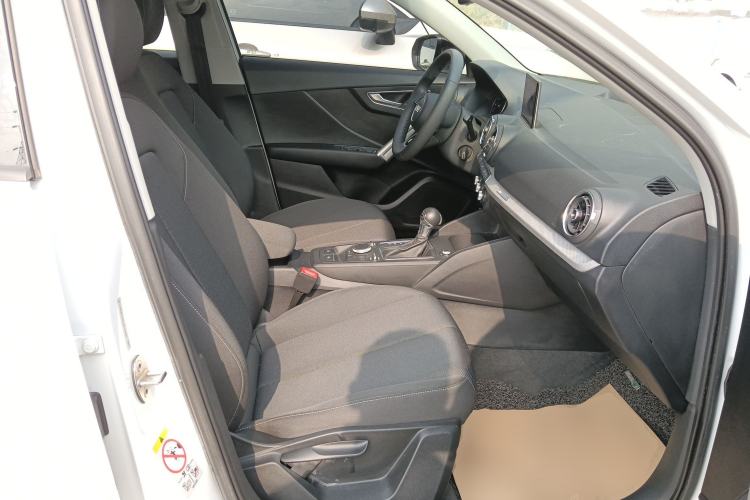 Used Audi Q2L 2020 35 TFSI Ambition Dynamic Edition Right Front Seat