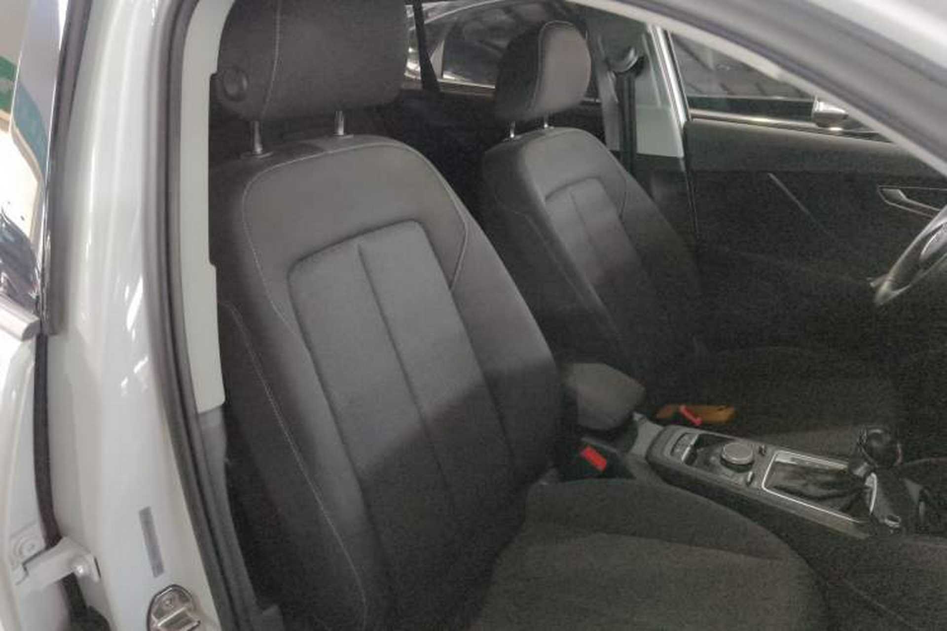 Used Audi Q2L 2020 35 TFSI Ambition Dynamic Edition Right Front Seat