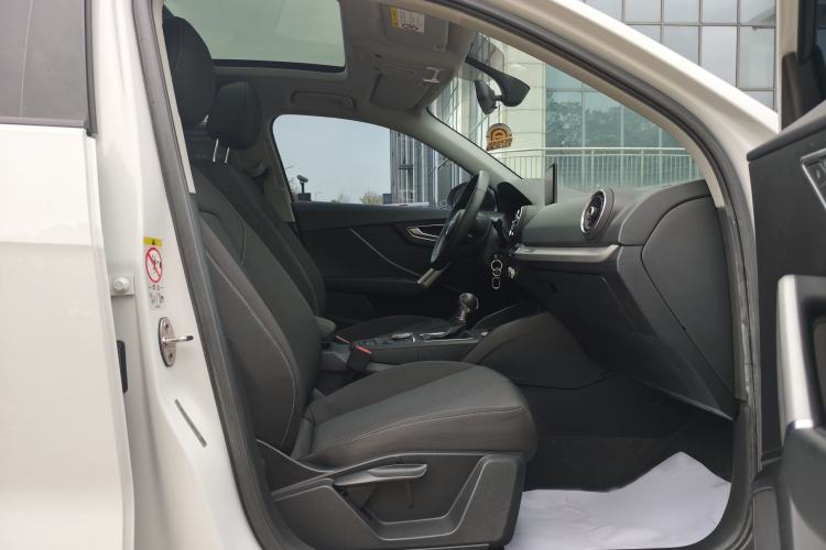 Used Audi Q2L 2020 35 TFSI Ambition Dynamic Edition Right Front Seat