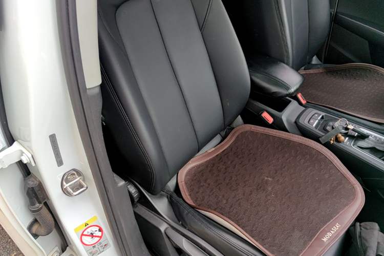 Used Audi Q2L 2020 35 TFSI Ambition Dynamic Edition Right Front Seat