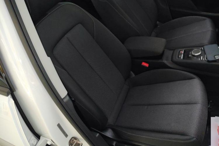 Used Audi Q2L 2020 35 TFSI Ambition Dynamic Edition Right Front Seat