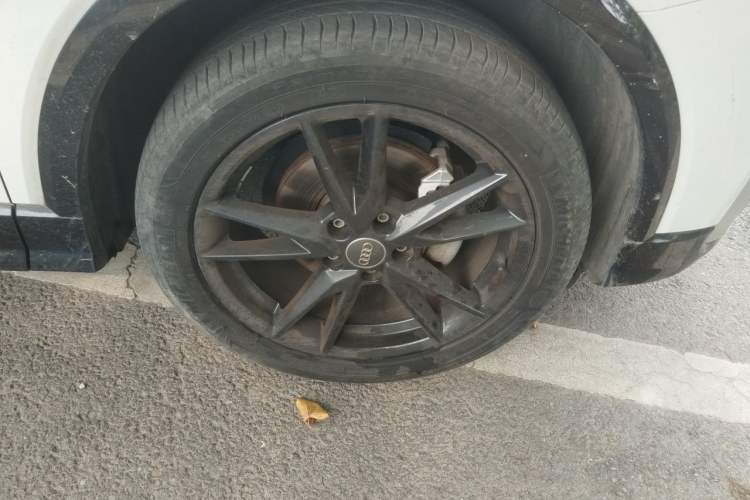 Used Audi Q2L 2020 35 TFSI Ambition Dynamic Edition Right Front Wheel Hub