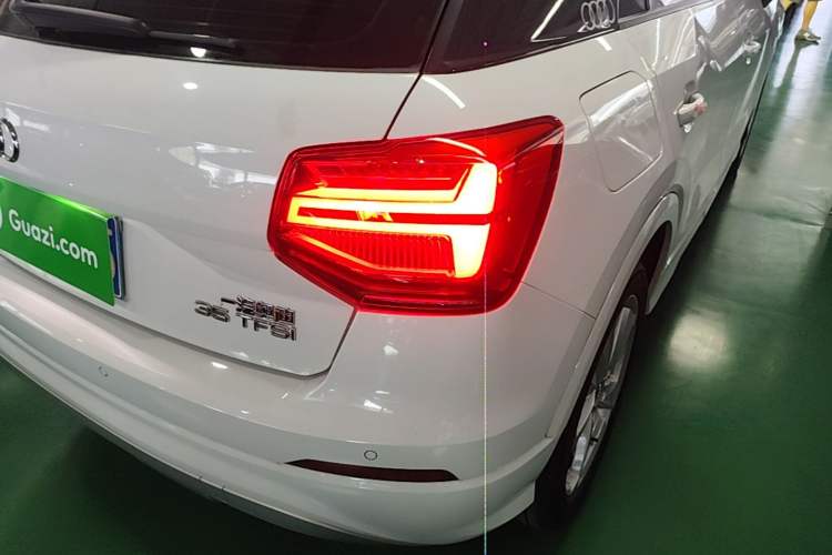 Used Audi Q2L 2020 35 TFSI Fashionable and Elegant Model Right Rear Taillight