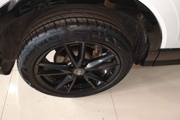 Used Audi Q2L 2020 35 TFSI Ambition Dynamic Edition Right Rear Wheel Hub
