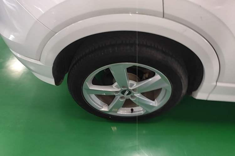 Used Audi Q2L 2020 35 TFSI Fashionable and Elegant Model Right Rear Wheel Hub