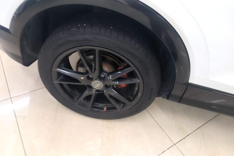 Used Audi Q2L 2020 35 TFSI Ambition Dynamic Edition Right Rear Wheel Hub