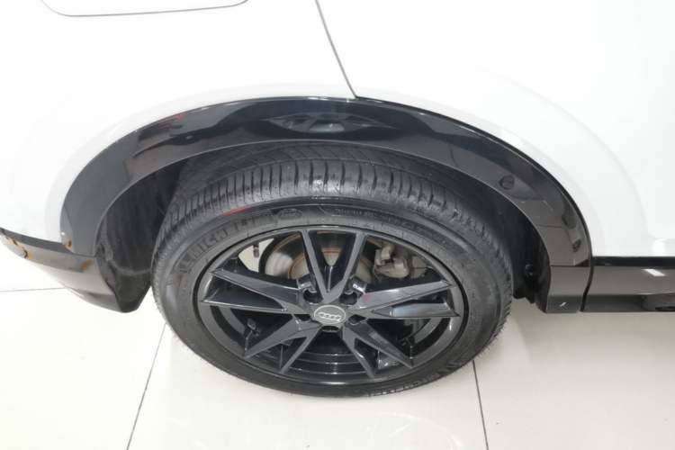 Used Audi Q2L 2020 35 TFSI Ambition Dynamic Edition Right Rear Wheel Hub