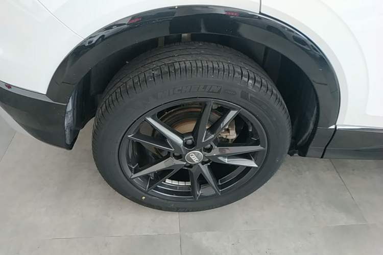 Used Audi Q2L 2020 35 TFSI Ambition Dynamic Edition Right Rear Wheel Hub