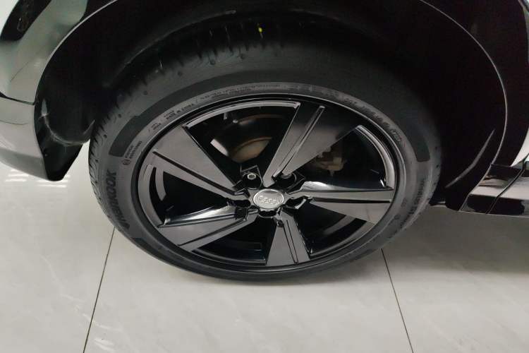 Used Audi Q2L 2020 35 TFSI Fashion Dynamic Model Right Rear Wheel Hub