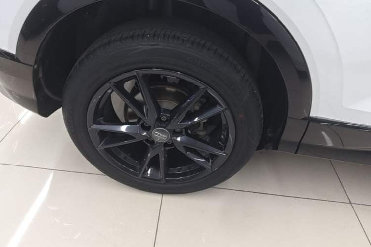 Used Audi Q2L 2020 35 TFSI Ambition Dynamic Edition Right Rear Wheel Hub