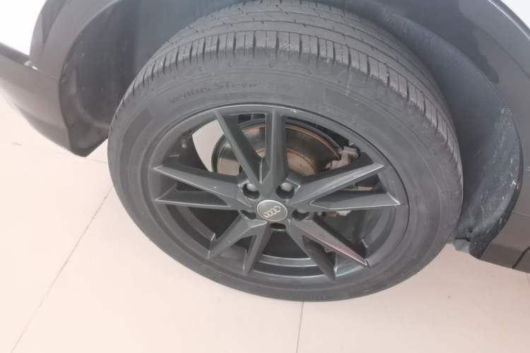 Used Audi Q2L 2020 35 TFSI Ambition Dynamic Edition Right Rear Wheel Hub