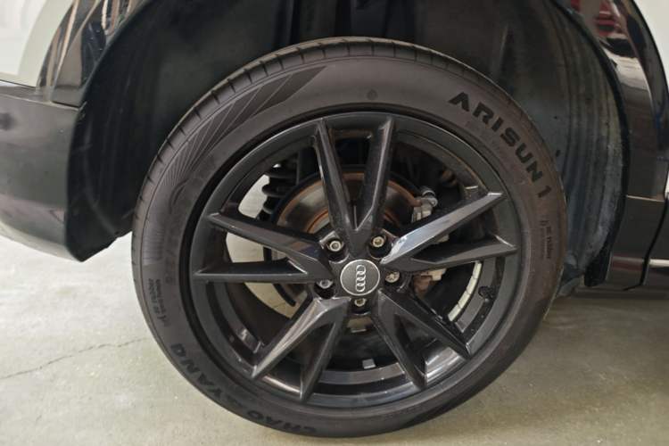 Used Audi Q2L 2020 35 TFSI Fashion Dynamic Model Right Rear Wheel Hub