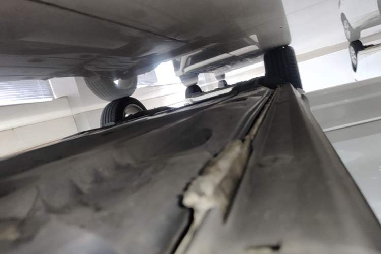Used Audi Q2L 2020 35 TFSI Fashionable and Elegant Model Right Side Sill