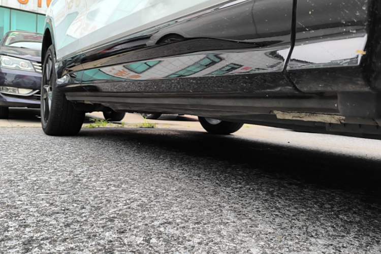 Used Audi Q2L 2020 35 TFSI Ambition Dynamic Edition Right Side Sill