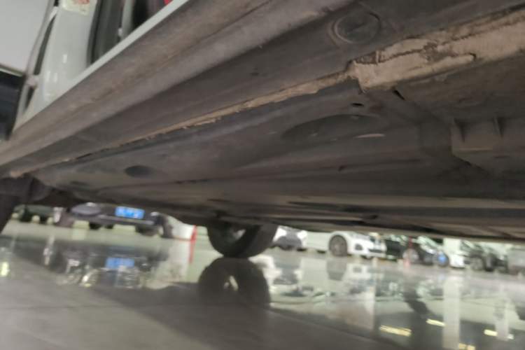 Used Audi Q2L 2020 35 TFSI Fashion Dynamic Model Right Side Sill