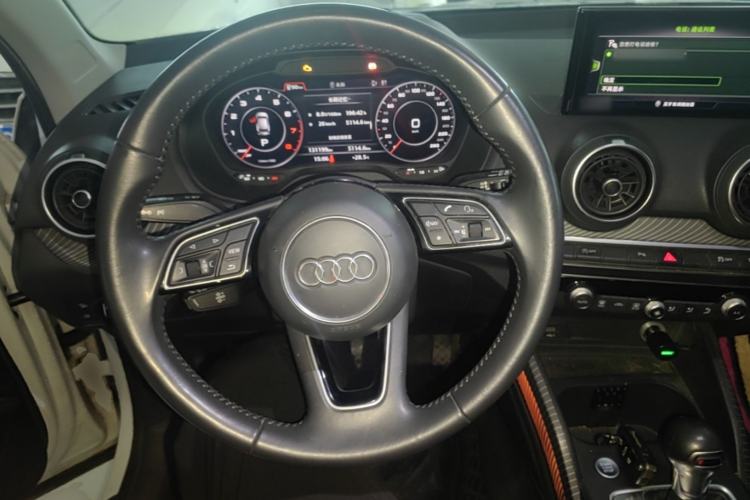 Used Audi Q2L 2020 35 TFSI Luxury Dynamic Edition Steering Wheel