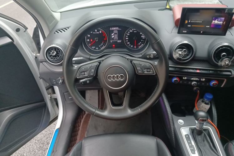 Used Audi Q2L 2020 35 TFSI Ambition Dynamic Edition Steering Wheel