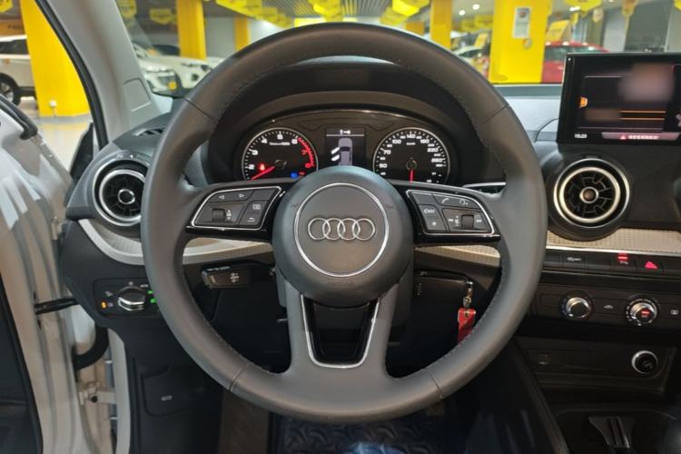 Used Audi Q2L 2020 35 TFSI Ambition Dynamic Edition Steering Wheel