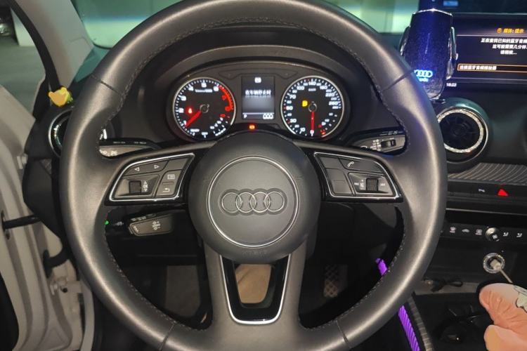 Used Audi Q2L 2020 35 TFSI Fashion Dynamic Model Steering Wheel