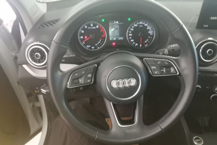 Used Audi Q2L 2020 35 TFSI Ambition Dynamic Edition Steering Wheel