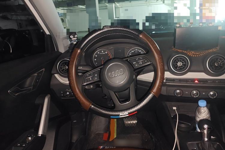 Used Audi Q2L 2020 35 TFSI Ambition Dynamic Edition Steering Wheel