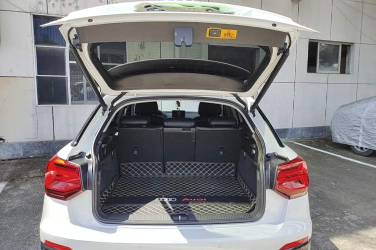 Used Audi Q2L 2020 35 TFSI Ambition Dynamic Edition Trunk