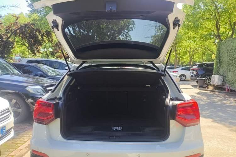 Used Audi Q2L 2020 35 TFSI Fashion Dynamic Model Trunk